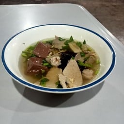 เกาเหลาเลือดหมู