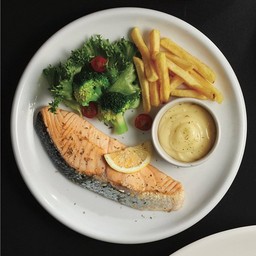 สเต็กปลาแซลมอน