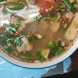 ต้มแซ่บกระดูกหมู