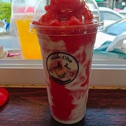 สตรอว์เบอร์รี่โยเกิร์ต