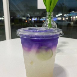 Champs cafe