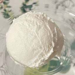 กรีกโยเกิร์ตรสธรรมชาติ 1 สกู๊ป 70 กรัม+น้ำผึ้ง