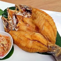 ปลาทอดน้ำปลา