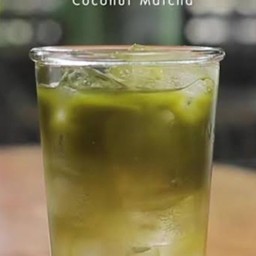 มัทฉะน้ำมะพร้าว