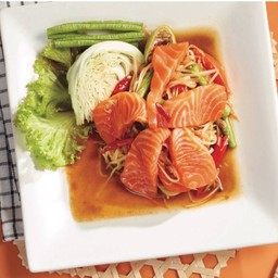 ส้มตำปลาร้าแซลมอน