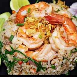 ข้าวผัดกุ้งชะอม