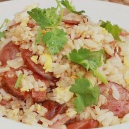 ข้าวผัดกุนเชียง