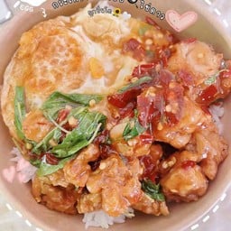 กระเพราไก่กรอบ+ไข่ดาว