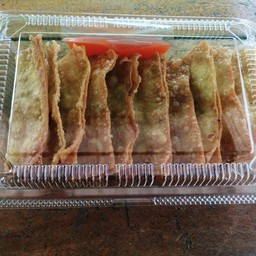 เพรา กะ เตี๋ยว ม.รุ่งเรืองธานี