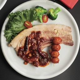 สเต็กพอร์คชอปจิ้มเเจ่ว