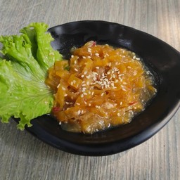 ยำแมงกระพรุนน้ำมันงา