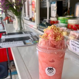 สตรอเบอรี่สมูตตี้