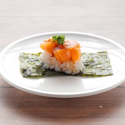 Salmon Yukke