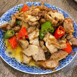 Cherry’s kitchen สปาเก็ตตี้ ข้าวหมูทอดผัดพริกน้ำปลา ข้าวผัดกะปิ อาหารโบราณ อยากให้ลอง