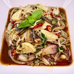 ยำขนมจีนปลาร้า(ปลาทู+ไก่ยอ)