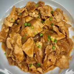 (ราดข้าว) หมูสไลด์ผัดซอสเทอริยากิ