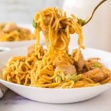 Garlic Noodles with Chicken