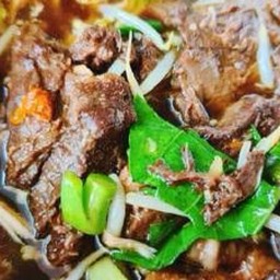 ก๋วยเตี๋ยวเนื้อตุ๋น ฮาลาล คลอง19