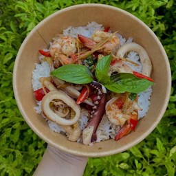 ข้าวผัดฉ่าทะเล