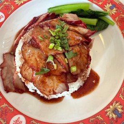 ข้าวหมูแดงพิเศษ