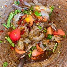 ตำกุ้งสด