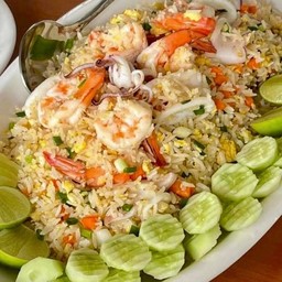 ข้าวผัด,กุ้ง,ปลาหมึก,รวมมิตร