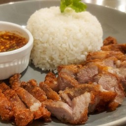 ข้าวหมูทอด