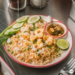 ข้าวผัดปูก้อน