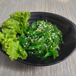 ยำสาหร่ายญี่ปุ่น