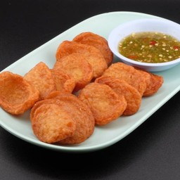 เจ๊โหนก ก๋วยเตี๋ยวแคะ -