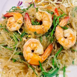 ชะอม กุ้งสด ผัดวุ้นเส้น