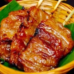 ข้าวเหนียวหมูปิ้ง ตลาดมั่งมี หน้าอินทนิล