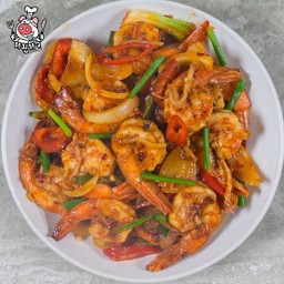 กุ้งผัดพริกเผาราดข้าว