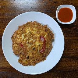 ไข่เจียวหมูสับทรงเครื่องราดข้าว