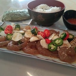 กะเพราพริกเเห้งรสเด็ด