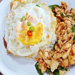 ข้าวกระเพราไก่