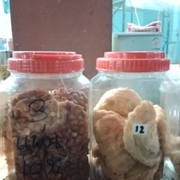 ตำครกแตก!!! มีแค่สาขาน้องตาหวานนะจ๊ะ