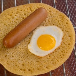 ไข่นกกระทา+ไส้กรอก