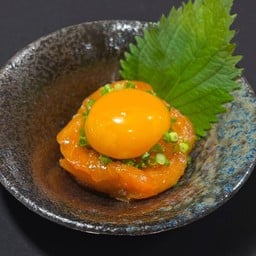 แซลมอนยุกเกะ