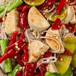 ตำขนมจีนหมูยอปลาร้า