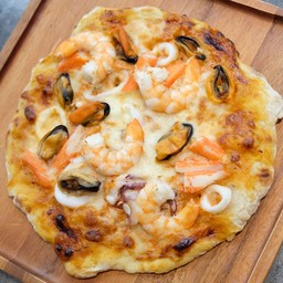 Seafood pizza
