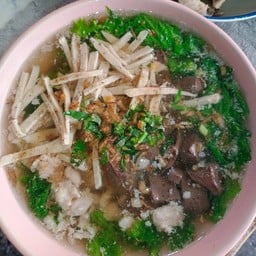 เกาเหลาก๋วยจั๊บธรรมดา