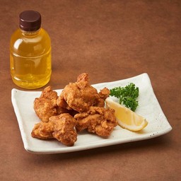 ชุดไก่คาราอาเกะ + ชาเขียว