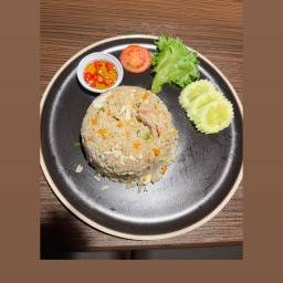 ข้าวผัดหมู