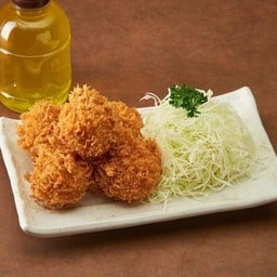 ชุดคุโรบูตะเบคอนชีสบอล + ชาเขียว