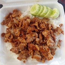 ข้าว หมูชิ้นกระเทียม