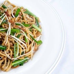 ผัดบะหมี่แคะ