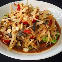 ส้มตำไทยใส่ปู