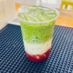 ชาเขียวสตอเบอรี่