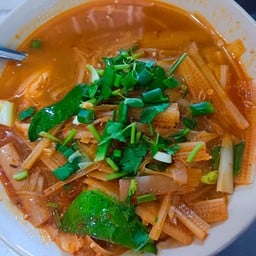 แกงหยวกใส่จิ้นไก่